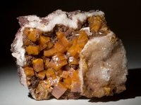 wulfenite-photo-1