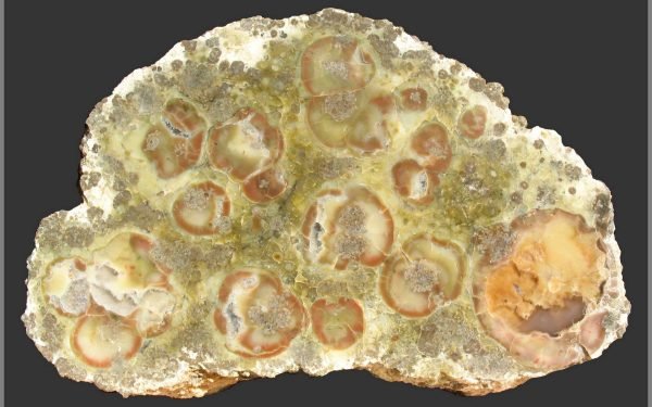 Qu’est-ce qu’une sphérolite?