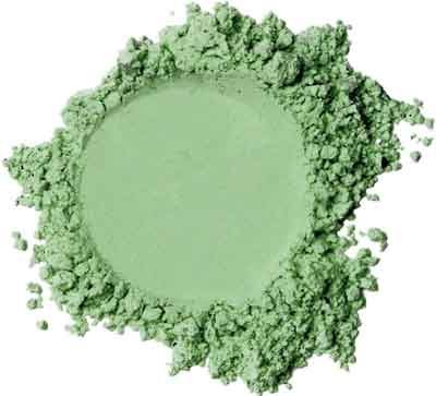 Argile verte pour purifier la peau