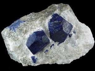 12 – Turquoise ou lapis-lazuli – pierres de naissance du mois de Décembre