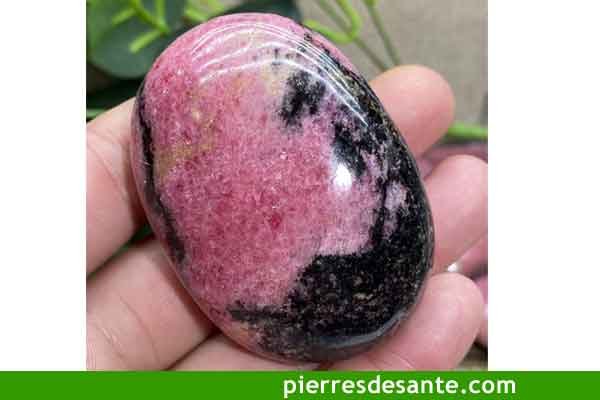 rhodonite rhodonite